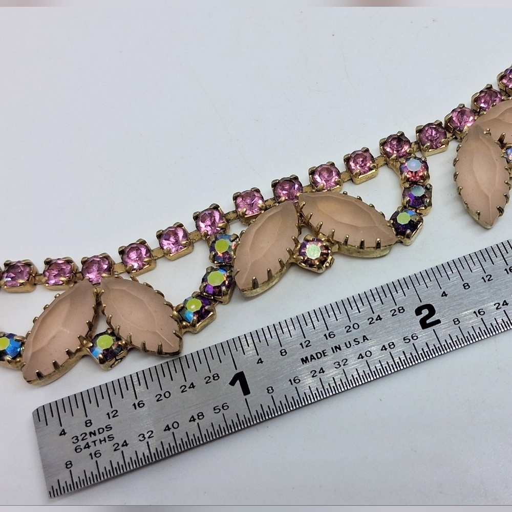 * Vintage Unsigned Pink Frosted Glass & AB Rhinestones Necklace - Picture 2 of 4